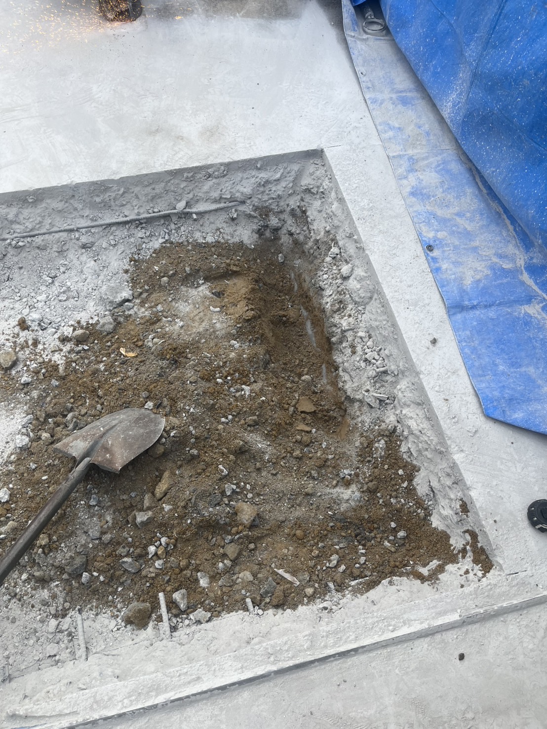 キュービクル設置工事(低圧→高圧受電)